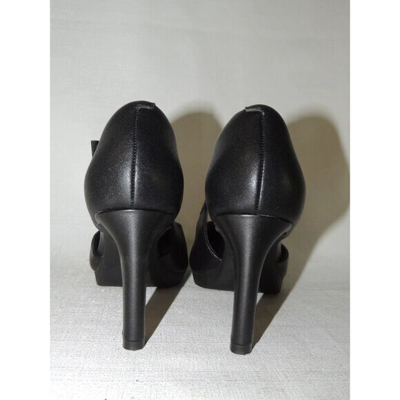 Clark's Ambyr Glow Asymmetrical Comfort Mary Jane Black Leather Pumps Sz. 9 - Picture 3 of 7